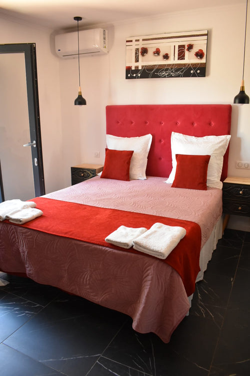 Chambre Rouge à Calenzana